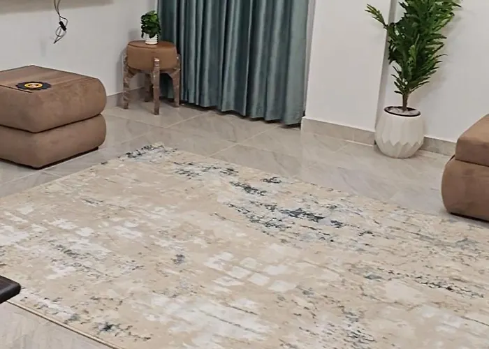 Apartment المنتزه قطعه 153الدور التانى بعد البدروم *